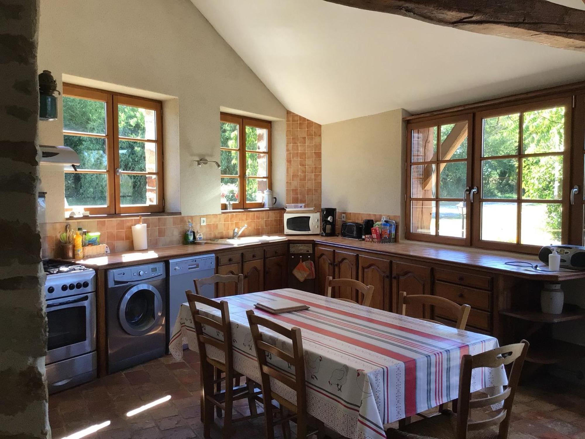 Gite De Charme Renove Avec Jardin, Velos Et Activites Pres De La Sarthe - Fr-1-410-191 Souvigne-sur-Sarthe Экстерьер фото
